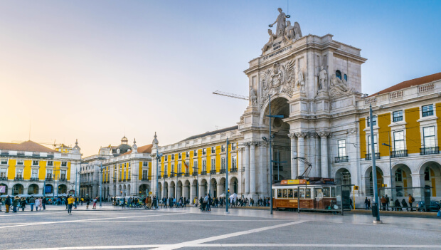 Tour Lisboa Bélem Ponte 25 de Abril e Cristo Rei | Praça do Comércio