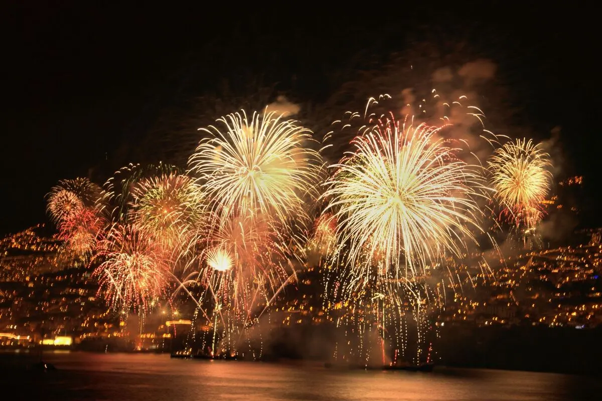 Famosa queima de fogos da llha da Madeira