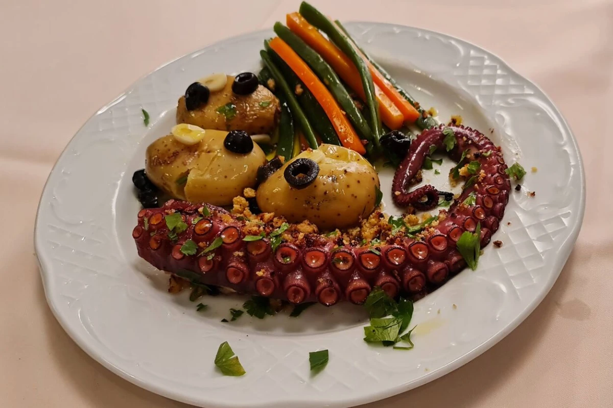 Prato de polvo do Restaurante A Grelha