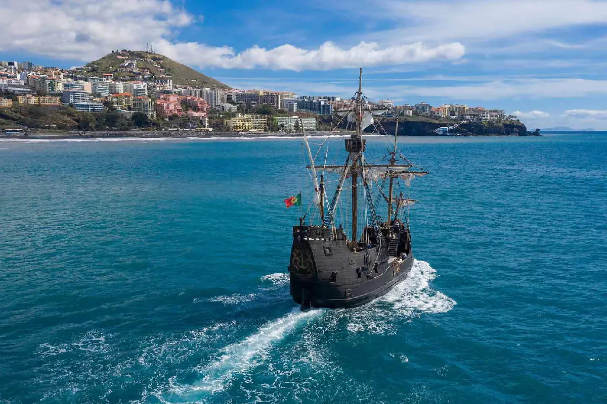 Passeios de barco na Ilha da Madeira