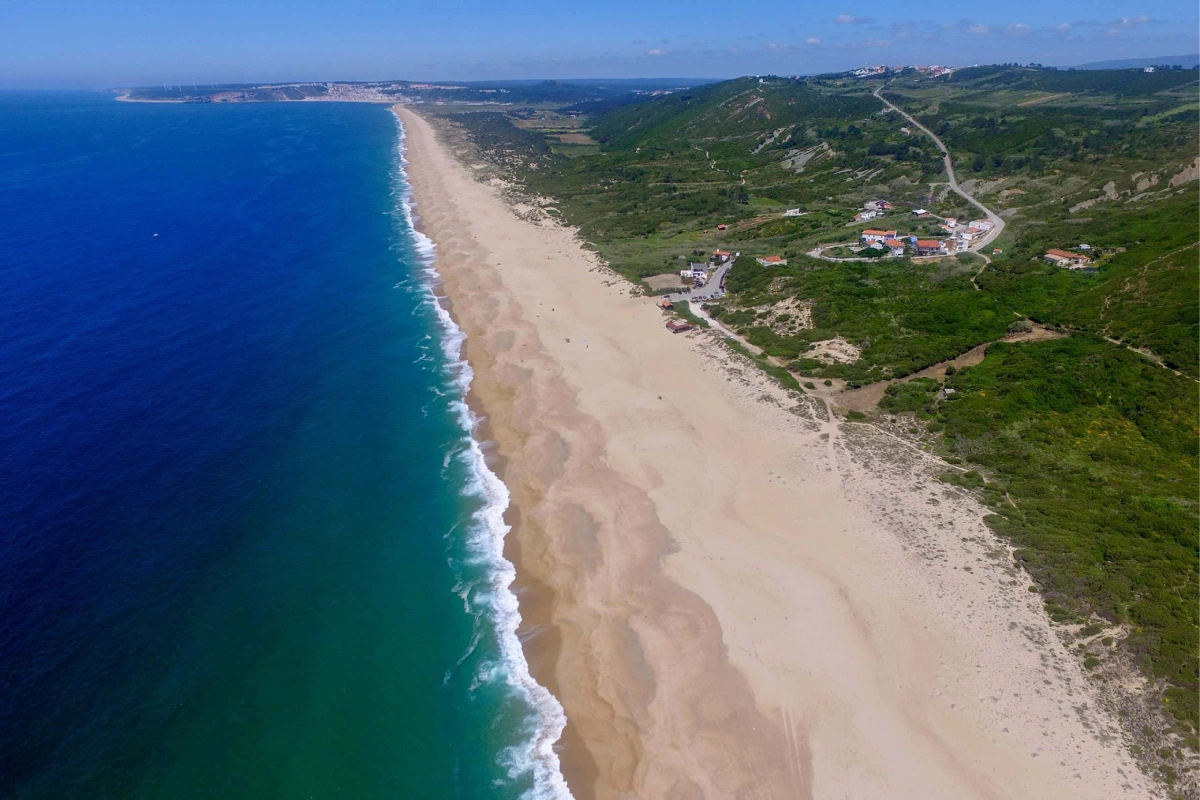 Praia do Salgado, em Nazaré