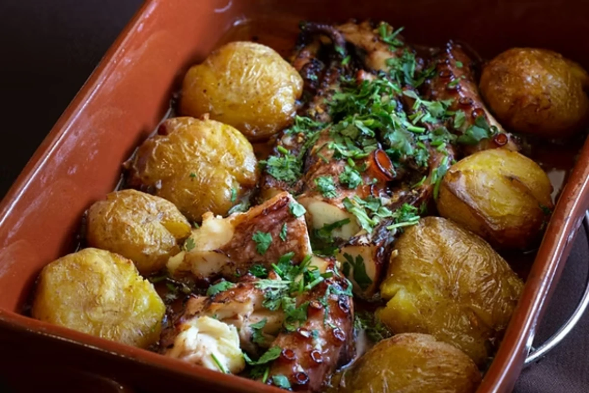 Polvo Cozido com Batatas